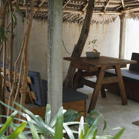 Avalon Lägenhet Weligama Exteriör bild